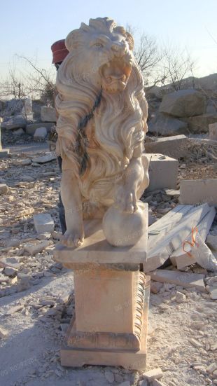 QuYang stone carving QuYang sculpture Animal carving stone lion sculpture European stone lion -OS015