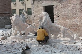 QuYang stone carving QuYang sculpture Animal carving stone lion sculpture European stone lion -OS087