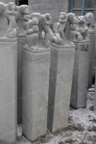 仿古拴马桩 石雕拴马桩 三不猴拴马桩 石雕猴子拴马桩 拴马桩图片 拴马桩价格 西安拴马桩-SMZ008