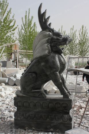 Animal stone carving , Animal sculpture ,stone Kylin - QL135