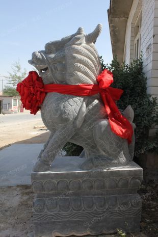 Animal stone carving , Animal sculpture ,stone Kylin - QL146