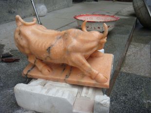 animal cattle sculpture, stone animal sculpture, marble animal sculpture DW073