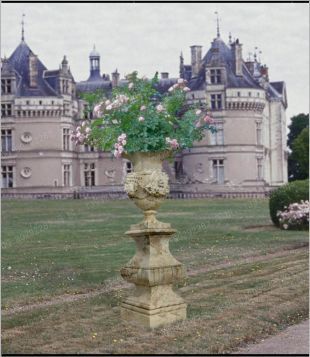 European flowerpot, stone flowerpot, landscape flowerpot, flowerpot pictures, white marble flowerpot, sandstone flowerpot, granite flowerpot, European stone carving flowerpot -- HP032