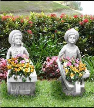 European flowerpot, stone flowerpot, landscape flowerpot, flowerpot pictures, white marble flowerpot, sandstone flowerpot, granite flowerpot, European stone carving flowerpot -- HP096