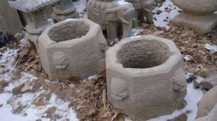 antique wellhead, stone wellhead, bluestone wellhead, antique stone wellhead - JK005