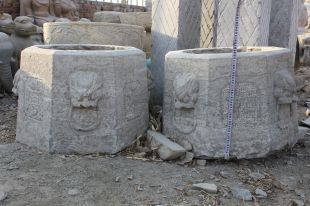 antique wellhead, stone wellhead, bluestone wellhead, antique stone wellhead - JK009