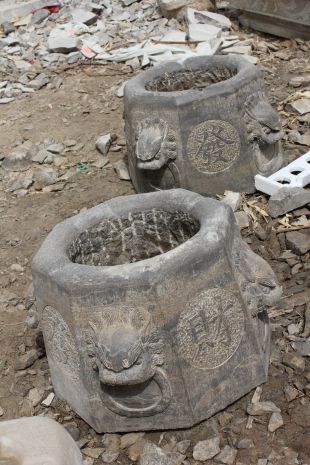 antique wellhead, stone wellhead, bluestone wellhead, antique stone wellhead - JK014