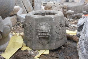 antique wellhead, stone wellhead, bluestone wellhead, antique stone wellhead - JK020