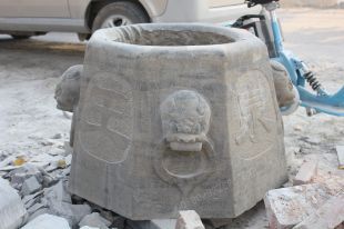 antique wellhead, stone wellhead, bluestone wellhead, antique stone wellhead - JK023