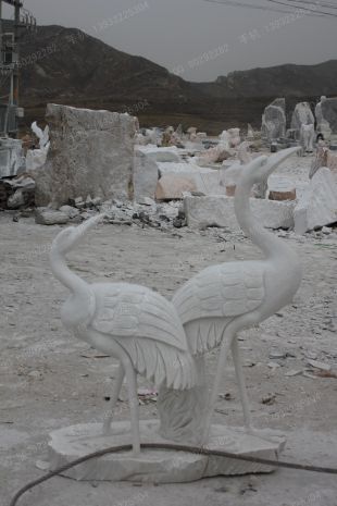 animal crane sculpture, stone crane animal sculpture, marble crane animal sculpture -- XH036