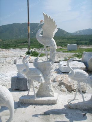 animal crane sculpture, stone crane animal sculpture, marble crane animal sculpture -- XH054
