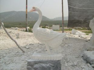 animal crane sculpture, stone crane animal sculpture, marble crane animal sculpture -- XH055
