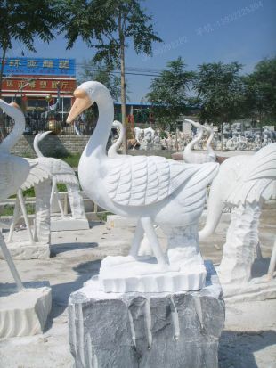 animal crane sculpture, stone crane animal sculpture, marble crane animal sculpture -- XH056