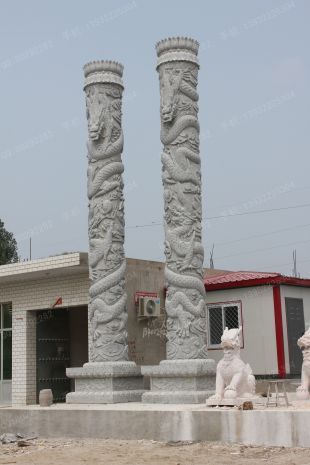 龙柱子,石雕龙柱子,大理石龙柱子,花岗岩龙柱子,汉白玉龙柱子,石雕龙柱,晚霞红龙柱子 -- LMZ405