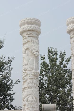 龙柱子,石雕龙柱子,大理石龙柱子,花岗岩龙柱子,汉白玉龙柱子,石雕龙柱,晚霞红龙柱子 -- LMZ407