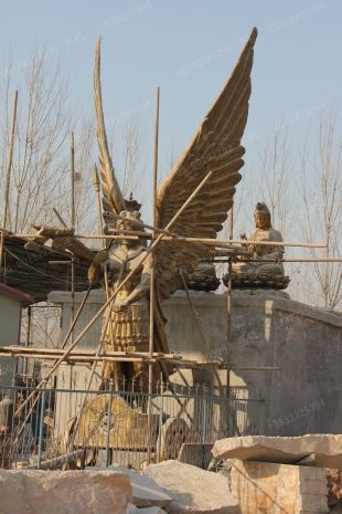 铜雕马,铸铜马,铜马城市雕塑,铜雕城市雕塑,马踏飞燕马雕塑,铸铜雕塑厂,铸铜雕塑,铸铜工艺厂,铸铜雕塑厂家 - TD030