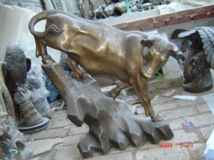 Copper cattle sculpture, Wall Street cattle sculpture, copper sculpture factory - TD108